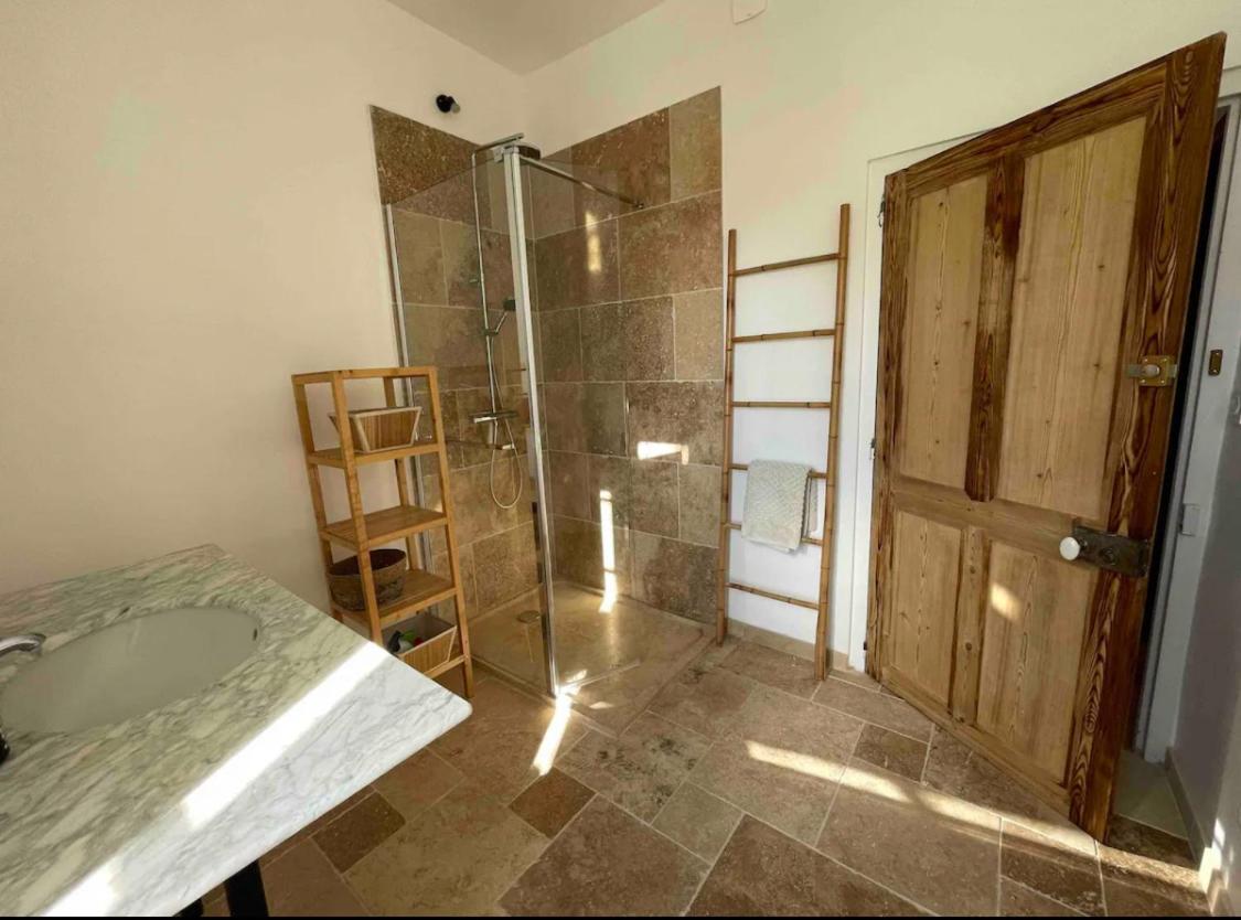 Le Petit Palais De Chaillot 8 Places 4 Chambres Spacieuses Colonzelle ภายนอก รูปภาพ